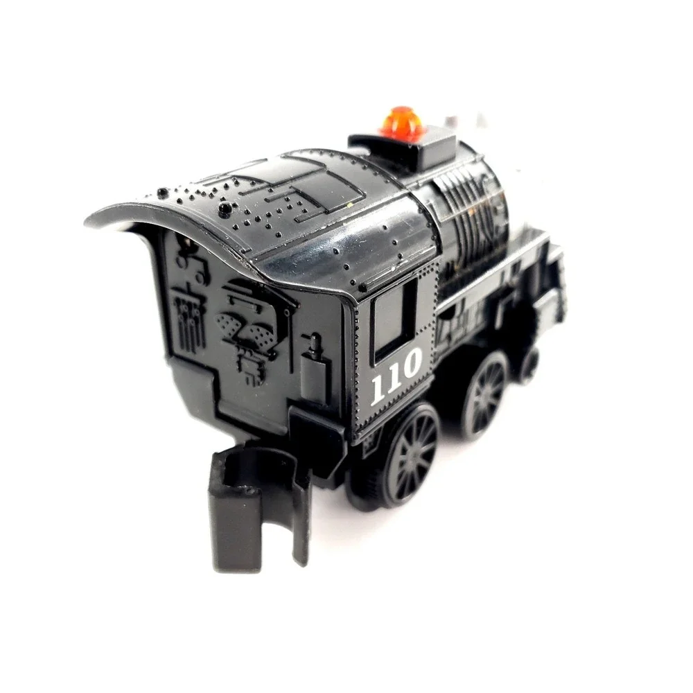 Lionel Little Lines Train Playset Steam Engine w/ Caboose & Cars Not Working